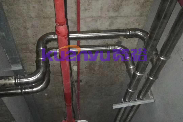 薄壁半岛.体育水管